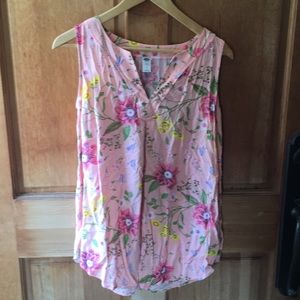 Old Navy Maternity top